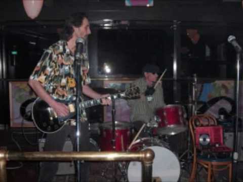 OH WELL - THE ROCKETS - BOOTLEG LIVE