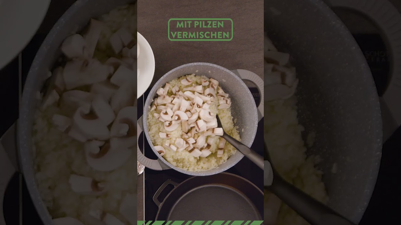 Risotto mit Pilzen und Brokkoli on top.