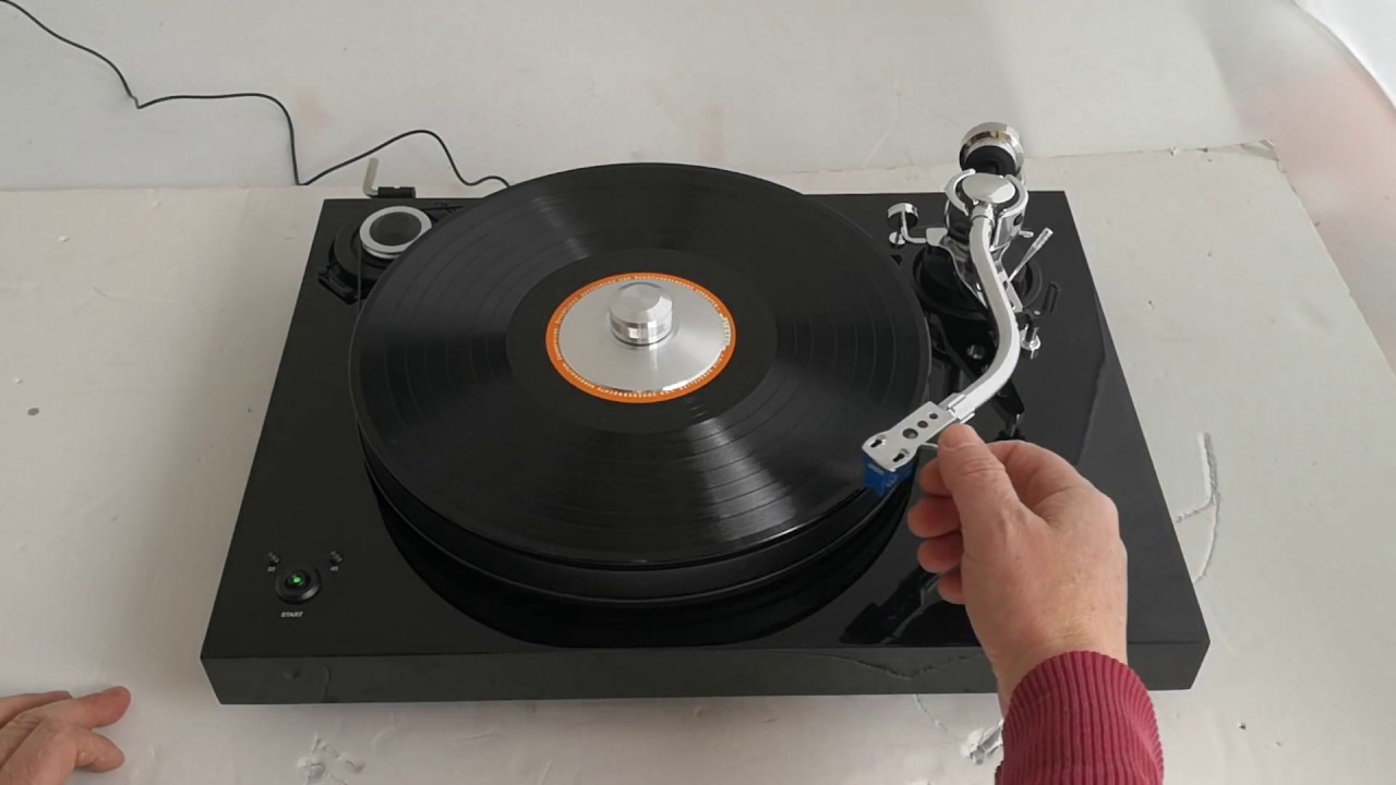 Pro-ject 2Xperience SB S-type arm with the Ortofon Quintet Blue