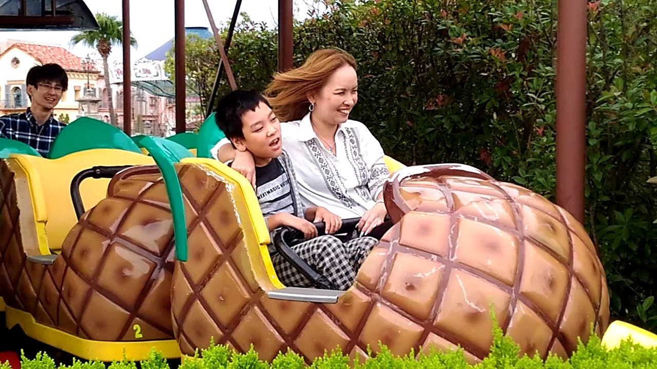 こたろう、ちゃーちゃんとパインスター乗る