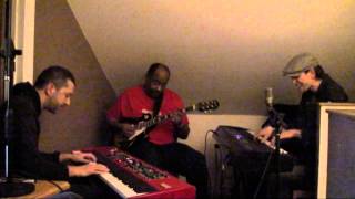 Video thumbnail of "Brother Strut - Sex on Fire (Kings of Leon) - ATTIC SESSIONS"