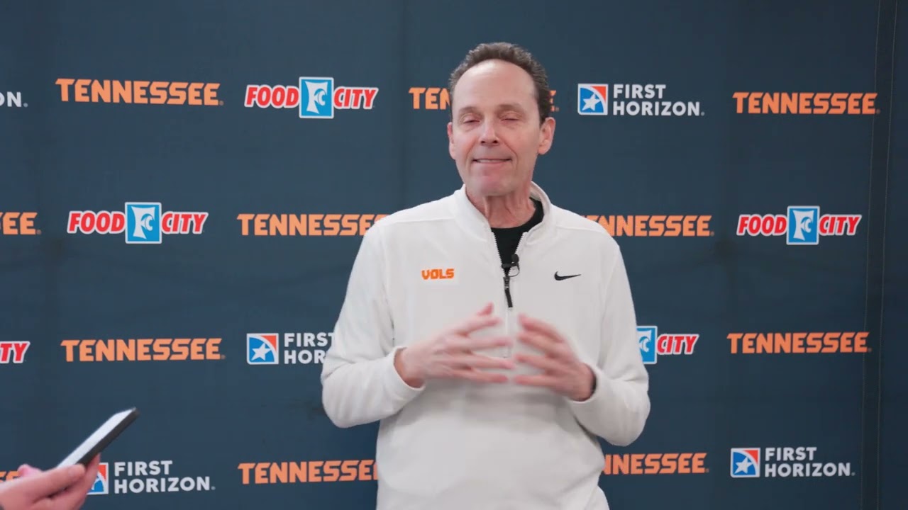 Vols assistant Gregg Polinsky previews Kentucky | Tennessee Basketball