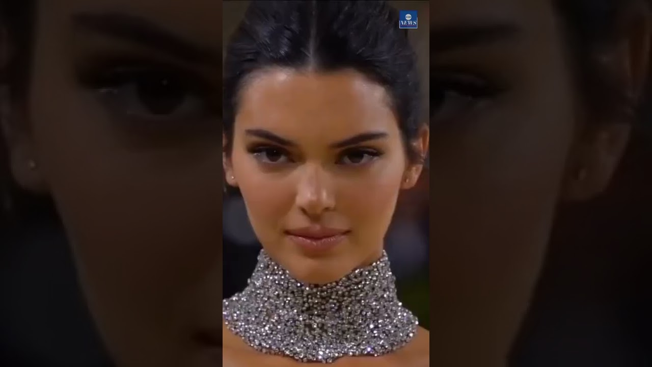 Girls in New York at the CDFA FASHION Awards 