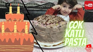 Master chef Kuzey iş başında | Çok katlı pasta nasıl yapılır ? Ya da yapılmaz :) Çocuk videosu screenshot 5