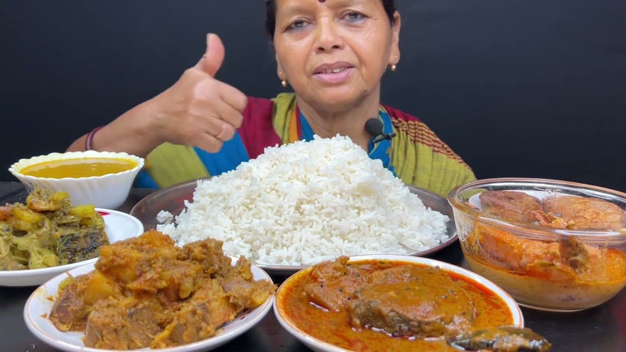 BIGBITES, EATING RICE WITH CHINGRU MALAI CURRY, ECHOR CHINGRI, KATA CHORCHORI, DAO, KATLA KALIA।।