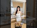 弁当を作って出かけた妻の服装 🍱😲