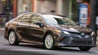 2018 Toyota Camry Pros and Cons