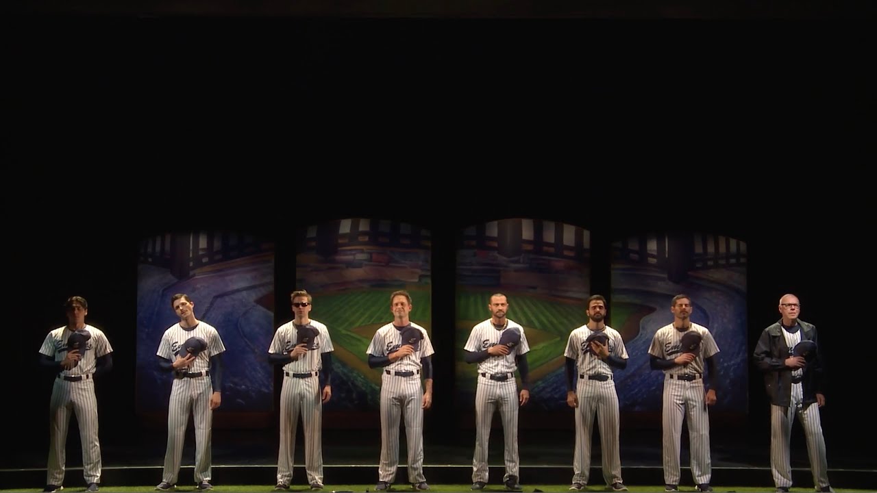 TAKE ME OUT – Montage