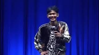 Cuplikan Indra Frimawan di standup Fest 2023