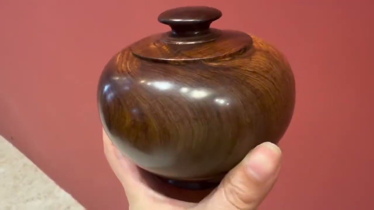 黄花梨品香罐- YouTube