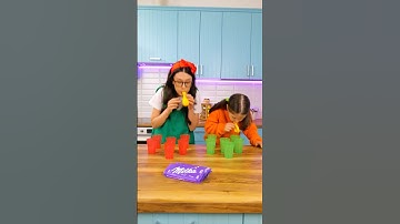 🎈 WHO WINS? 🎯 Collect ALL the CUPS with a BALLOON! #shorts #kids