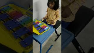 5 Year Old girl playing  Xylophone Muffin Man  #shorts
