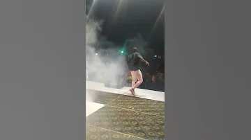 DJ MUSHIZO Afanya Mabalaa Take Kwenye Show Posta Kijitonyama Mpka DJ D Ommy Kakubalii 