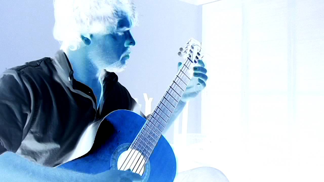 Serenata Ingenua - Rodrigo Riera - YouTube