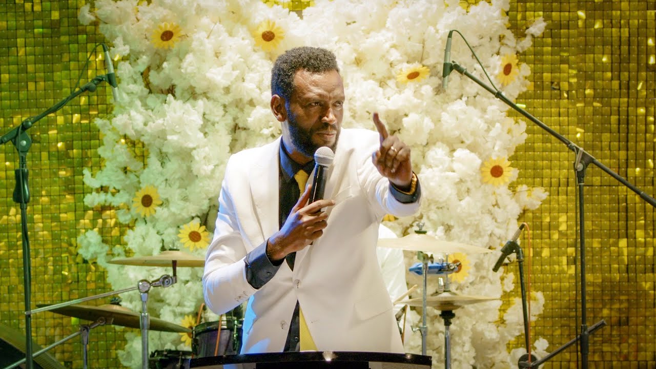 ልዩ የአዲስ አመት ዋዜማ ፕሮግራም  | ትንቢታዊ መልዕክት | ነብይ ዘነበ ግርማ | Prophet Zenebe Girma | Halwot E.U.C | #2024