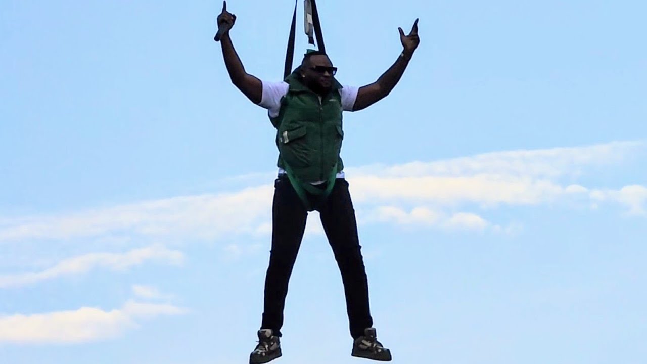 DEMBA NYAMA MKALI concert live au stade moderne de Kindia(tournoi UNITY CUP Saison 1 Impérial Beach)