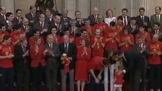 Spanish king thanks 'champions' for World Cup win screenshot 3