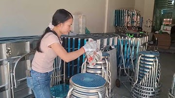 DỤ mãi e gái này mà vẫn chưa chịu vể nhà bán đôn ghế bàn inox LH 0869 933 326