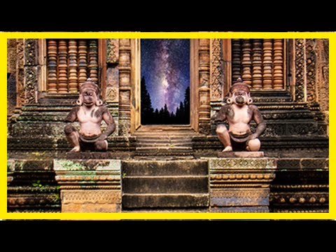 The Cave Paintings Of Tassili N Ajjer Proof Of Ancient Astronauts 