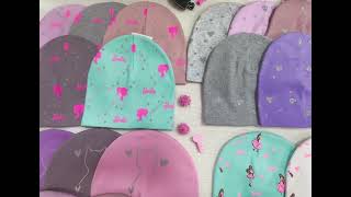 Трикотажная шапка для девочки. screenshot 3