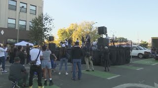 Return of Oakland's First Fridays