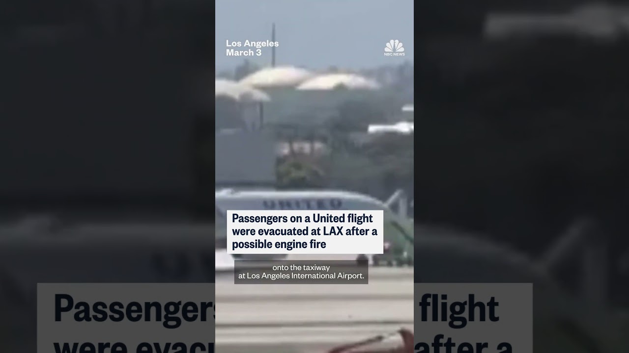 United Airlines passengers evacuated in Los Angeles