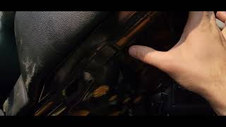 Freightliner Cascadia seat cussion removal