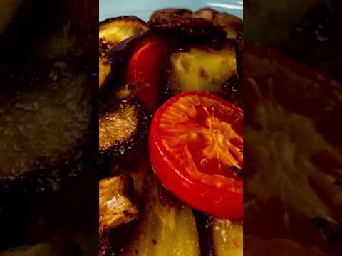 Video: Eggplant Baked With Tomatoes And Mushrooms