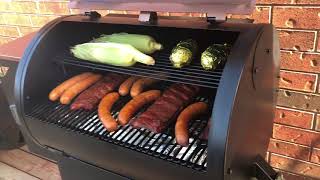 Pit Boss ribs on The Classic (700FB) with a guest appearance
