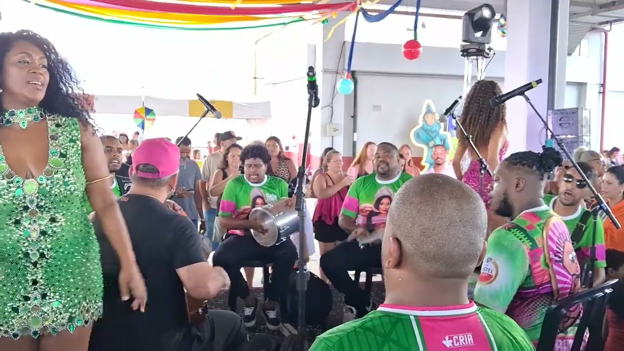 Carnaval No Shopping 🎭🎉 Da Escolas De Samba Da Barroca Da Zonal Sul 