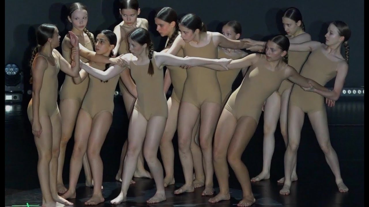 SUPER KIDS DANCES. №1370. PERFUMER, 