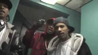 Layzie Bone Ft. Krayzie Bone, Flesh-N-Bone - Hear 'em Knockin'.mp4