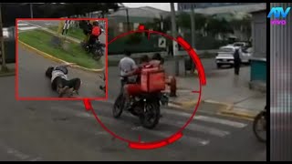 Repartidor pasa semáforo en rojo y provoca brutal accidente en el Cercado de Lima