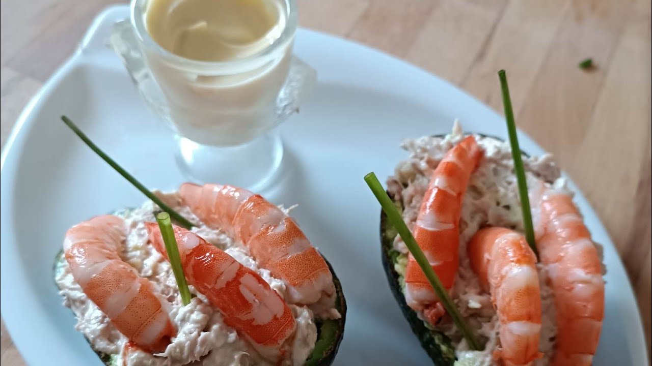 avocats au thon, fromage ail et fines herbes, crevettes - YouTube