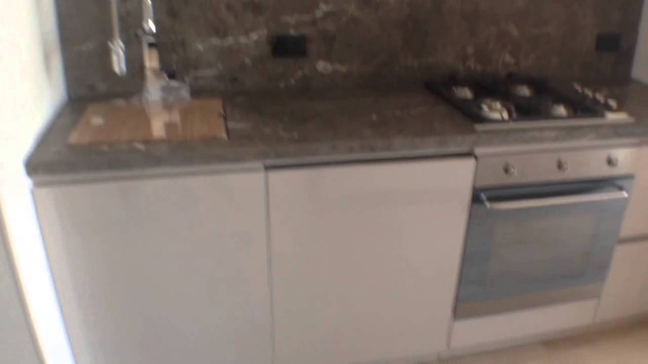 Apartments for Rent in Melbourne Prahran Apartment 2BR/1BA by Property