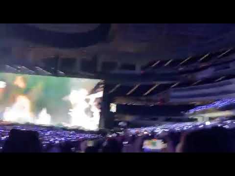 Bts offline concert at La| fake love 😍 purple ocean! 😍💜💜 | #btsshorts #army