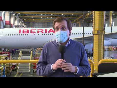 Iberia presenta al alcalde de Madrid su proyecto para reconvertir La Muñoza en un polo aeronáutico