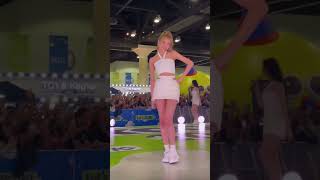 Itzy Yuna Is An Angel Kcon La