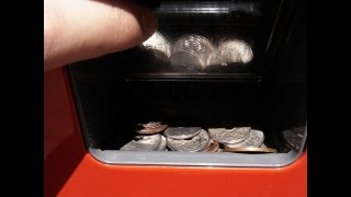 How to hack a vending machine for money or snacks!!! Working 2017 screenshot 4