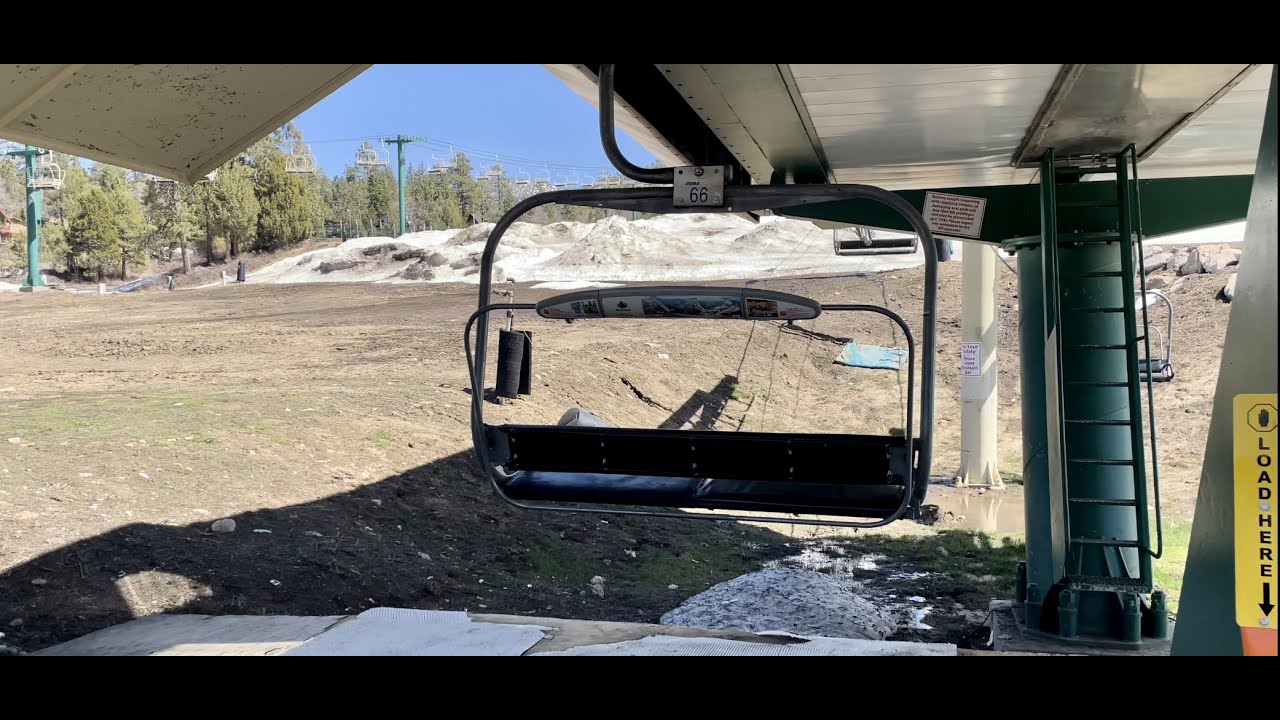 Горнолыжный курорт Медвежья гора. Очень жутко. ​​Вид на курорт после закрытия сезона. 30.04.2023