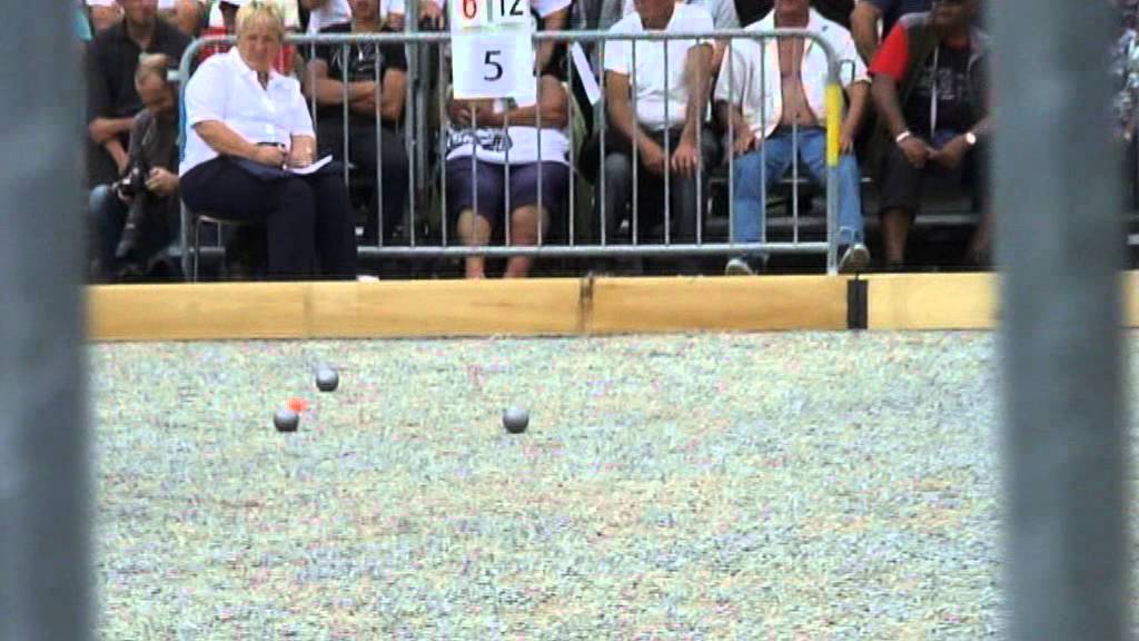 Miniature : Sport pétanque : finale du Championnat de France tête à tête 2011
