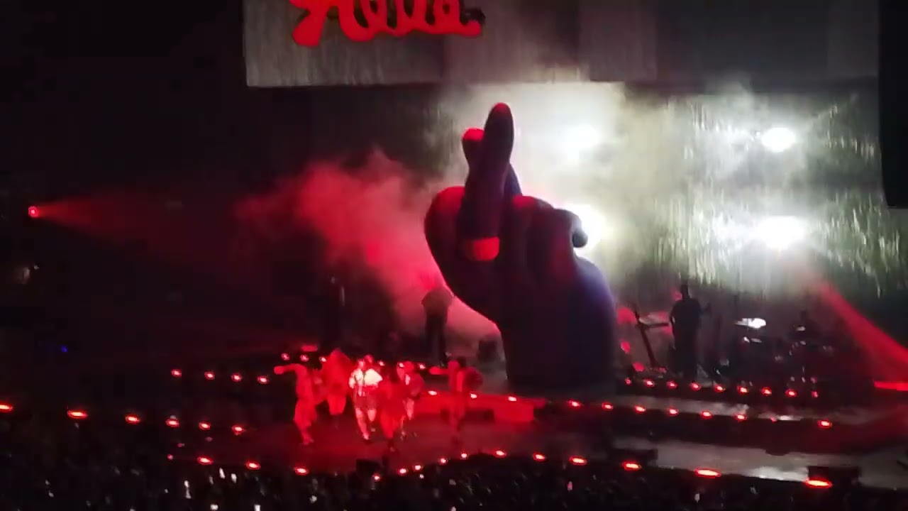 Héléna - Mauvais garçon •  Zénith Rouen : 15/11/2025