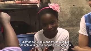 Helena Christensen Retrata A Las Desplazadas De Colombia