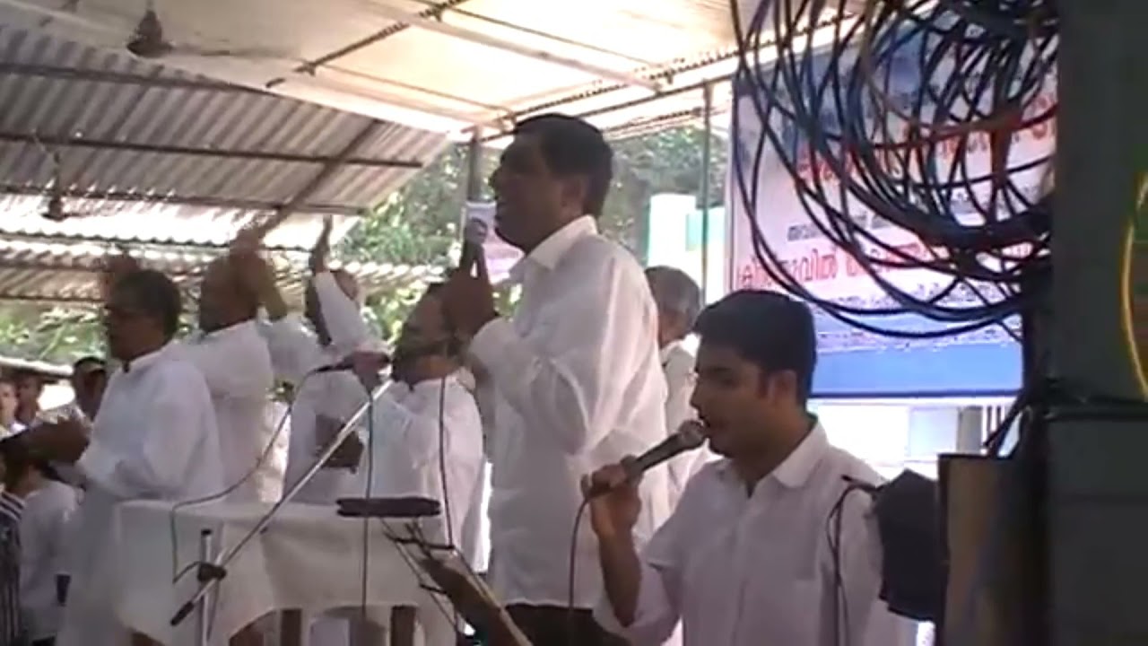 Puthanam yerushalemil//Karthavu than gambeera nadhathodum//@Kallumala Convention 2013