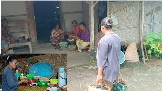 Download Lagu saatnya rewang lagi acara slametan leluhur, Alhamdulillah yan bantuin banyak saat goreng² MP3