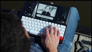 FREEWRITE REVIEW: Welcome Freewrite Traveler!