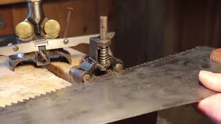 Setting Saws with a Hammer Type Saw Set | Nordvirke