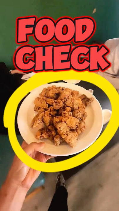 Filipino Waiter Thinks He’s Part of the Order 😁