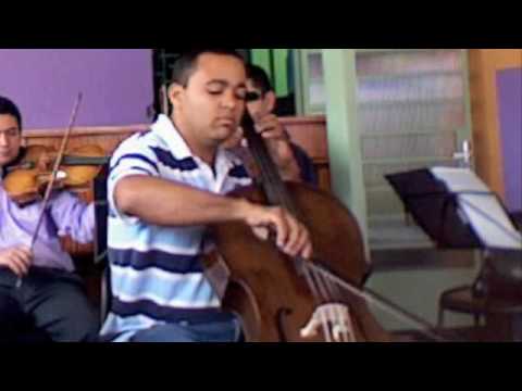 Peter Santiago Goulart plays Vivaldi Cello Concert...