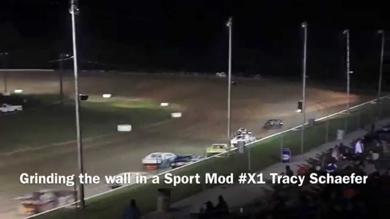 Grinding the wall in a Sport Mod